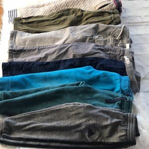 Lot of 4T joggers and pants